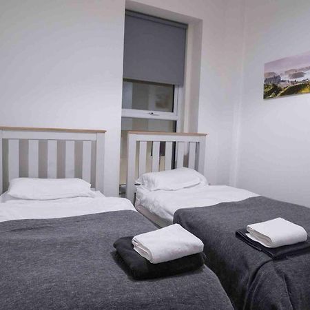 White Hall Portrush Bagian luar foto