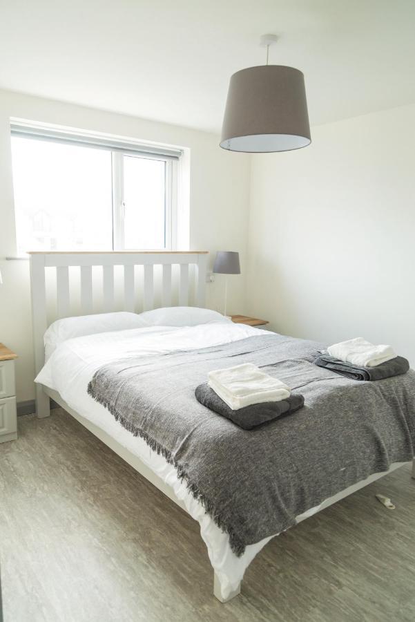 White Hall Portrush Bagian luar foto